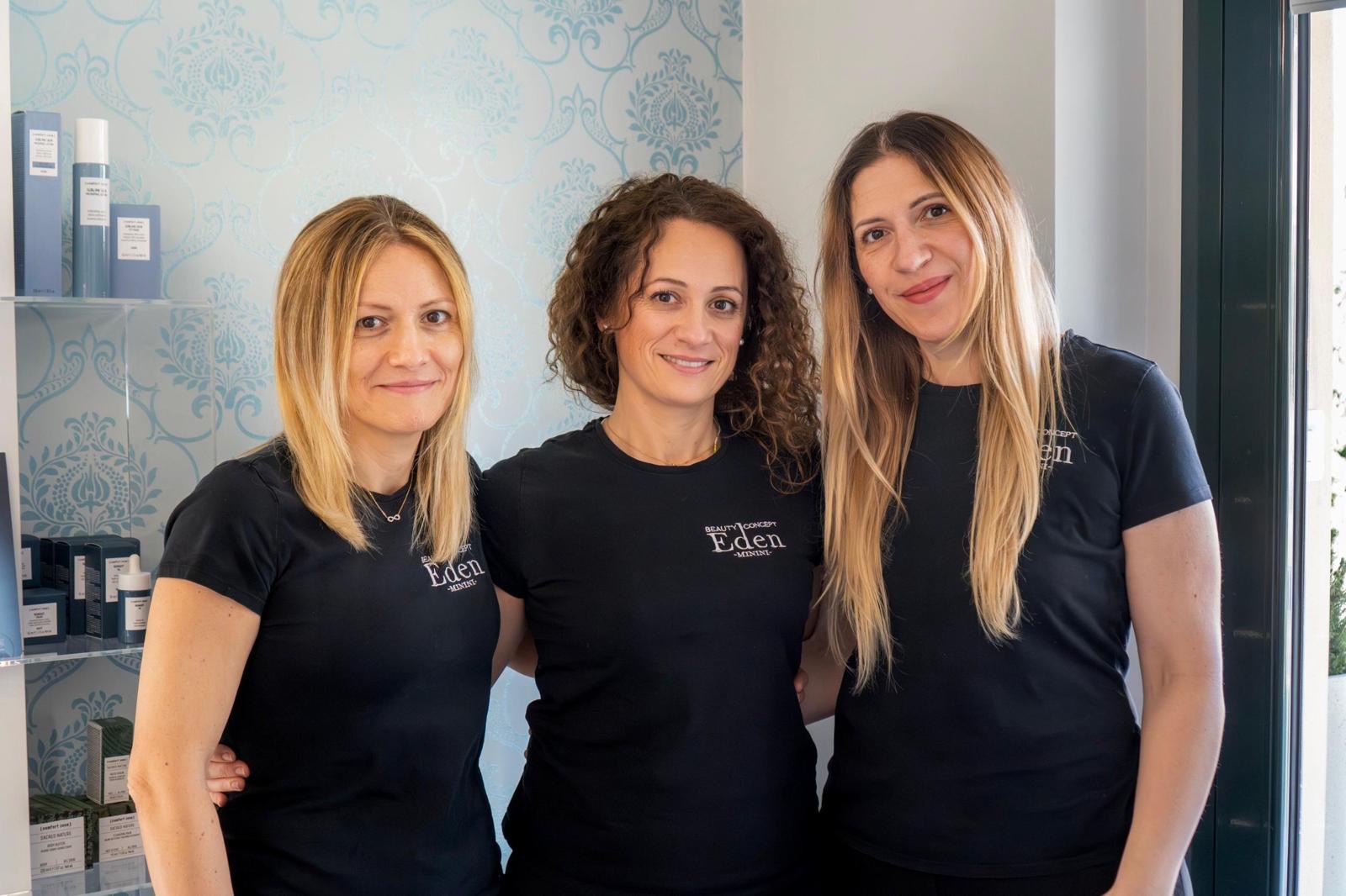 Le tre professioniste del Centro Estetico Eden nella hall del centro